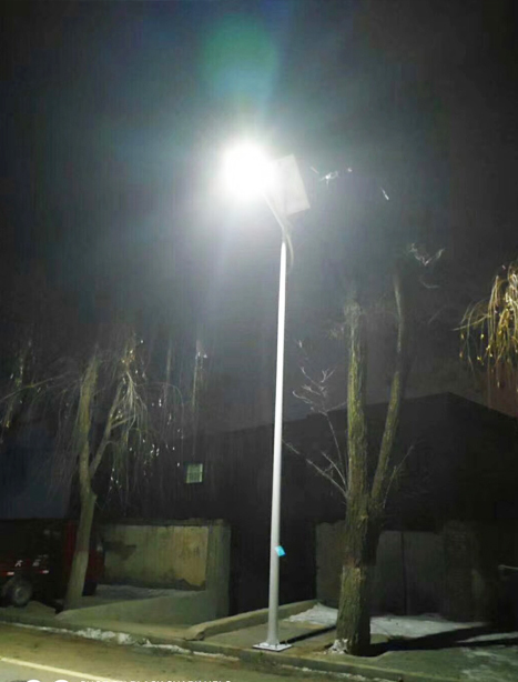 积石山县沙依巴克太阳能路灯项目