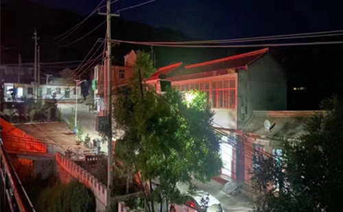 沙依巴克太阳能路灯防雷接地做法详解