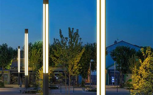 太阳能沙依巴克景观灯定制常见问题与解决方案